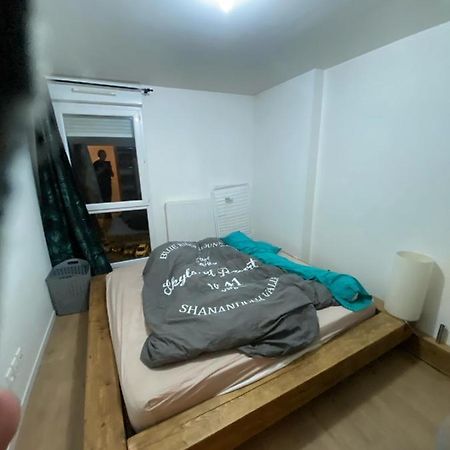 Super Chambre Avec Salle De Bain Courcouronnes Exterior photo